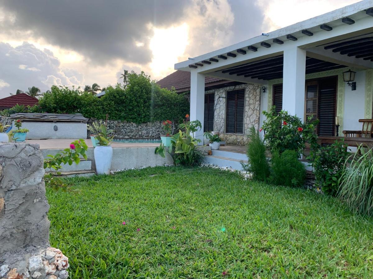 Malcom Residence 2 Mdudu Mkubwa Bagian luar foto