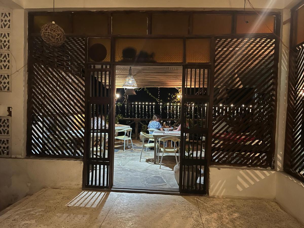 Malcom Residence 2 Mdudu Mkubwa Bagian luar foto