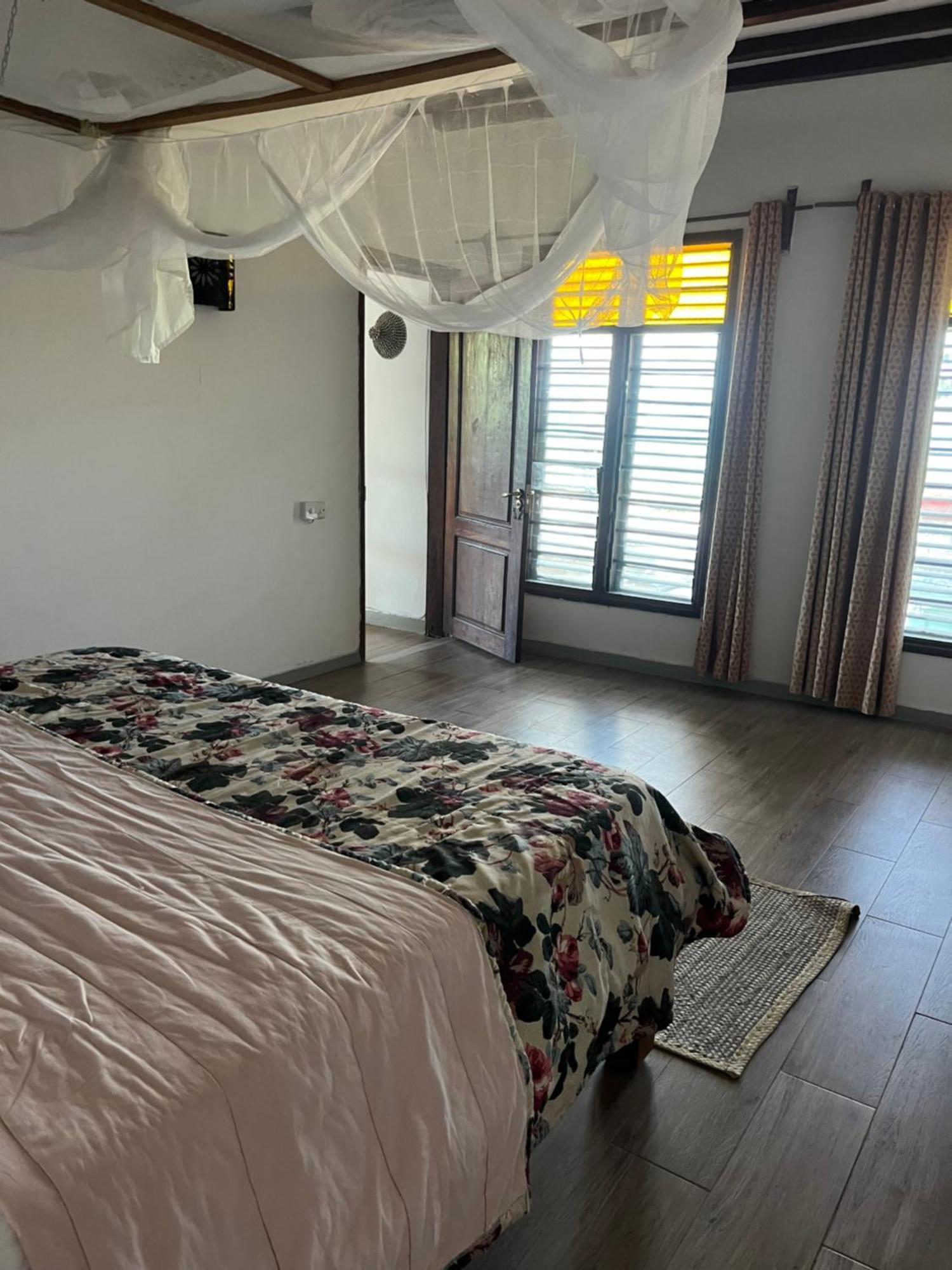 Malcom Residence 2 Mdudu Mkubwa Bagian luar foto